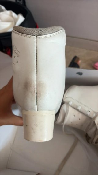 Stivaletti pattinaggio artistico bianchi