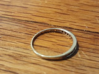 Anillo NAAVA Oro Blanco 9K con Diamantes 0,25 ct +