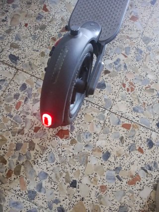 Patinete Eléctrico Negro