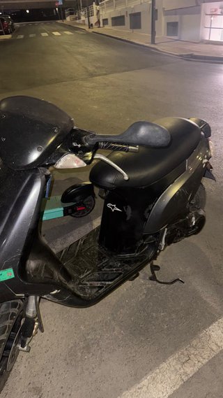 Piaggio Typhoon 49cc gris 2006 ITV 2028