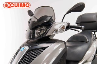 PIAGGIO MP3 300 YOURBAN