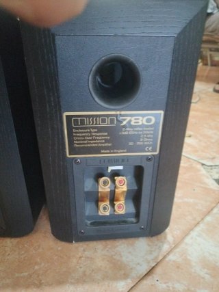 Altavoces Mission Negros