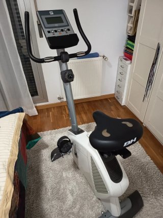 Bicicleta Estática BH M6 Basic