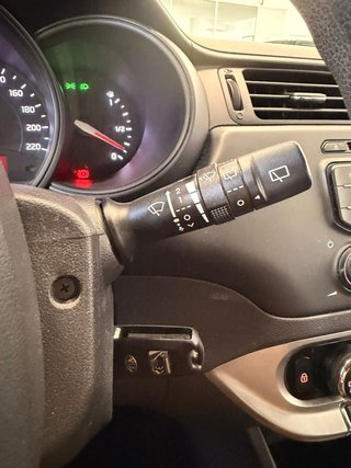 Kia Rio 1.2 CVVT 85cv Concept