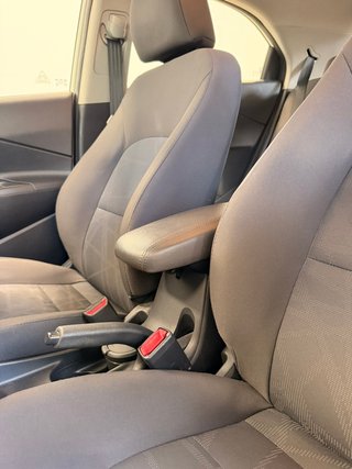 Kia Rio 1.2 CVVT 85cv Concept