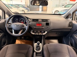 Kia Rio 1.2 CVVT 85cv Concept