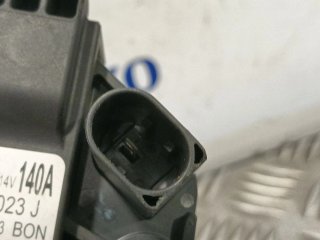 Alternador VW Golf VII Lim. 04E903023J