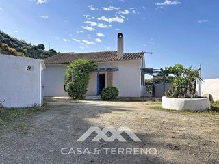 Chalet en venta en Canillas de Aceituno