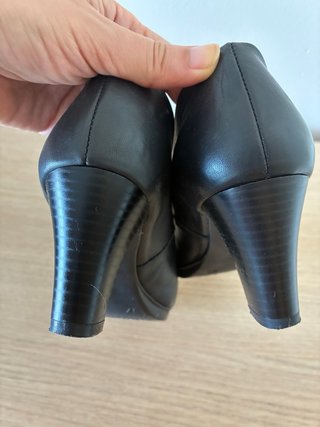 Zapatos Aplauso tacón negros talla 37