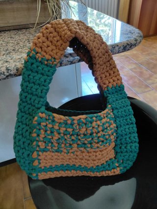 Borsa uncinetto colorata