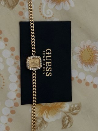 Pulsera Guess Dorada