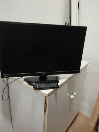 Televisión LG Smart TV Negra