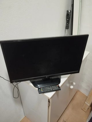 Televisión LG Smart TV Negra