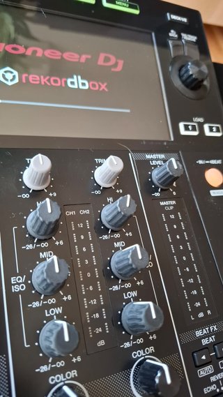 Pioneer XDJ-RR + Decksaver (Caja Original)