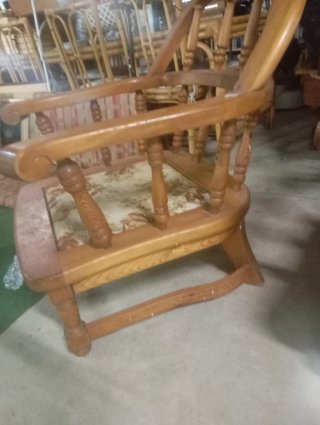 Coppia poltrone in legno
