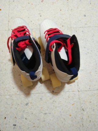 Patines Oxelo 4 Ruedas Blancos y Rojos