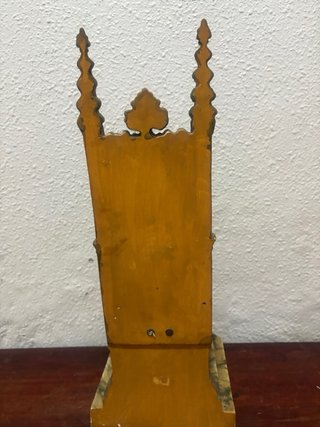Imagen policromada  Cristo sentado trono