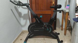 Multiestación, bicicleta estática y banco de abdom