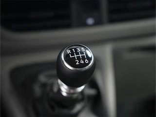 Volkswagen Caravelle 2.0 TDI 110CV Corta 9 plazas