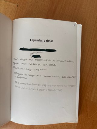 25. Leyendas y rimas