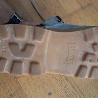 Botas Camper plateadas niña talla 38