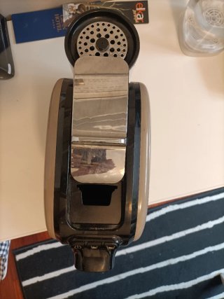 Cafetera Tostada con Depósito