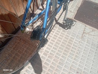 Bicicleta BH Carretera Roja y Azul