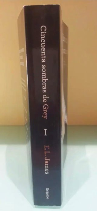 Libro 50 SOMBRAS DE GREY 1° parte