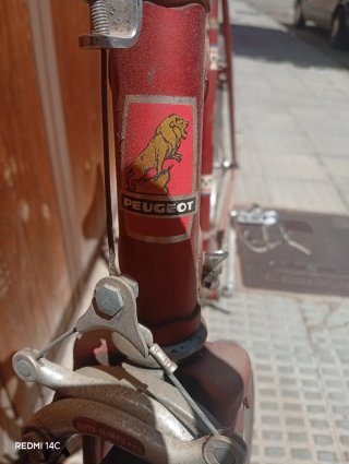 Bicicleta de carretera Peugeot antigua