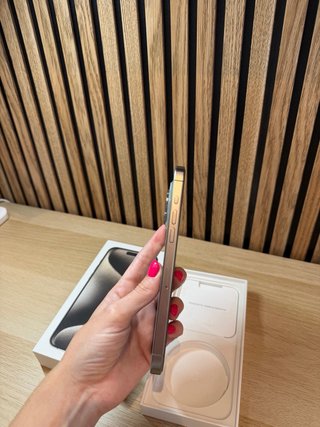 iPhone 15 Pro Max