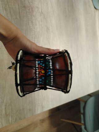 Mini Djembe o Bongo decorativo