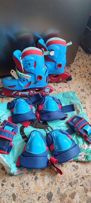 Patines Oxelo Talla 30-34 + Protecciones