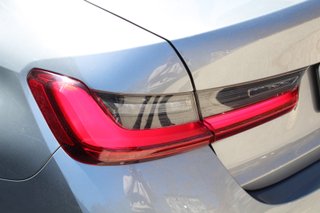 BMW SERIE 3 320e (2024)