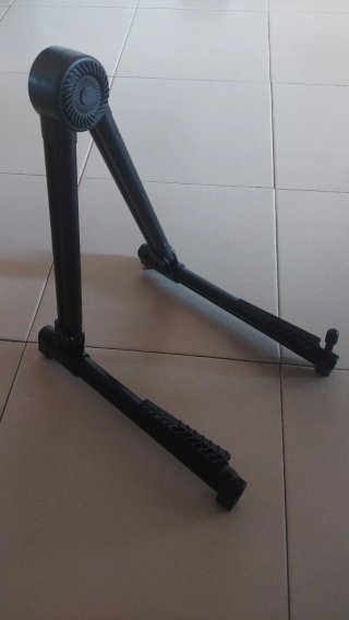 Supporto Pieghevole per Strumenti