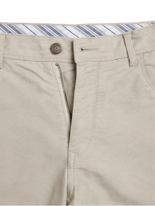 Pantalón beige T44 estilo vaquero