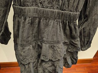 Vestido negro Zara manga larga TS