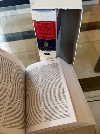 Diccionario de la lengua española H-Z. T. 2