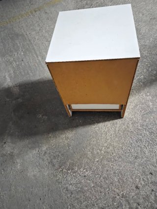 Mueble auxiliar blanco con cajón Ikea