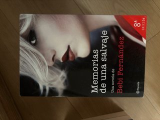 Libros variados y novelas