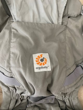 Ergobaby Mochila Portabebés Adapt + Teething Pads