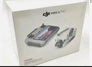 Drone DJI Mini 4 Pro Fly More Combo