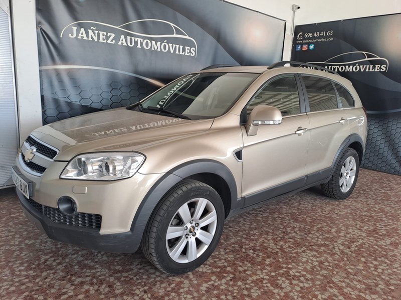 Chevrolet Captiva 2008 - foto 1
