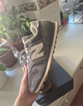 New Balance 373 Talla 41.5