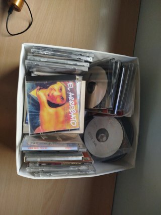 Pack CDs Míticos: Sabina, Estopa, Mecano, Serrat..