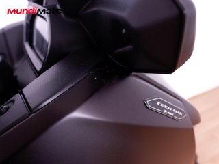 YAMAHA X-MAX 125