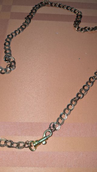 Collar largo dorado eslabones