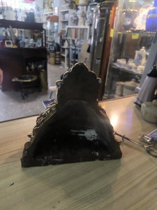 Sagrado Corazón de Jesús con ménsula