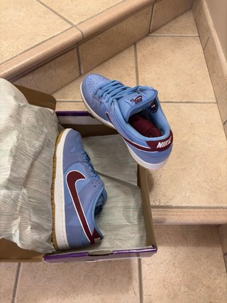 Nike SB Dunk Low Philadelphia Phillies