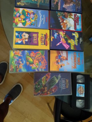 Películas VHS y DVD Disney