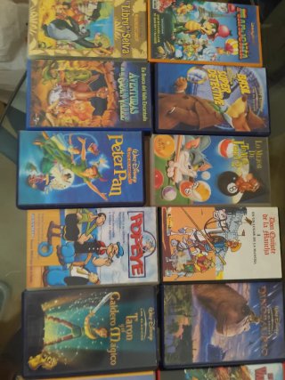 Películas VHS y DVD Disney
